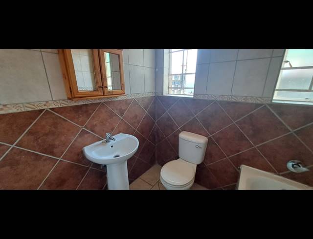 3 BEDROOM FREESTANDING FOR SALE IN WATERVAL EAST